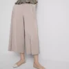 Mid-rise wide leg culotte pants