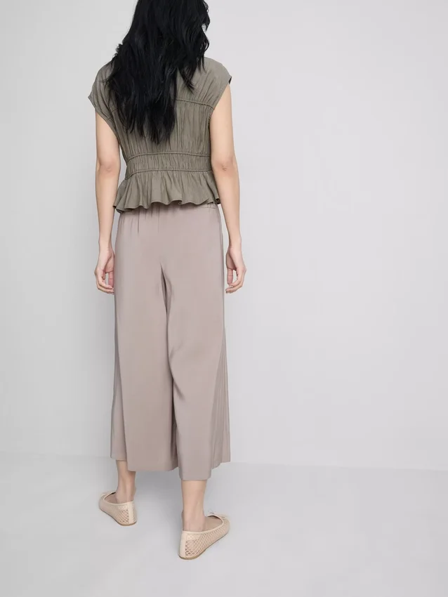 Mid-rise wide leg culotte pants