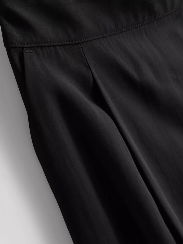 Mid-rise wide leg culotte pants
