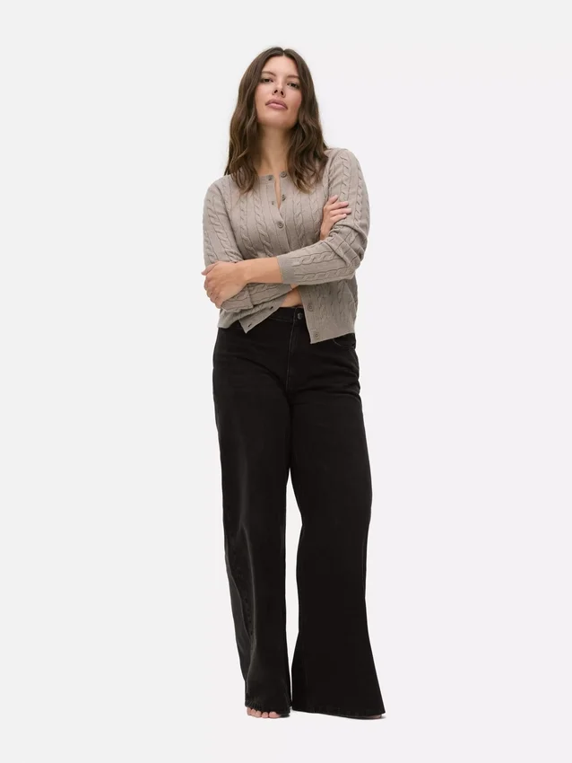 Mid-rise wide-leg jeans