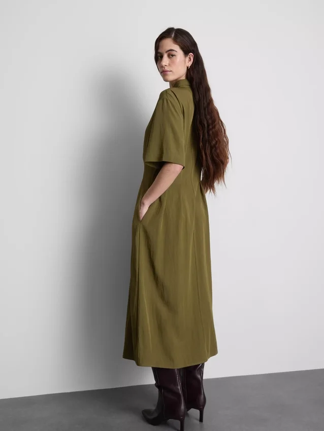 Midi shirt dress