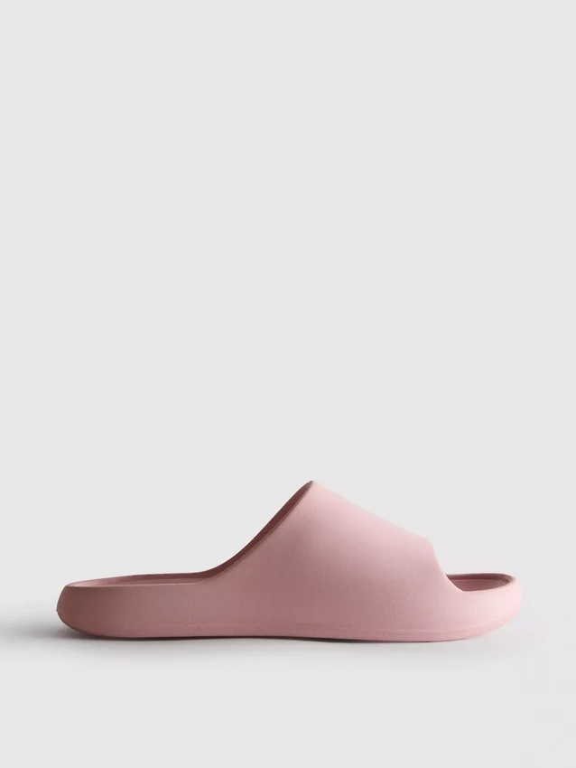 Molded pool slides