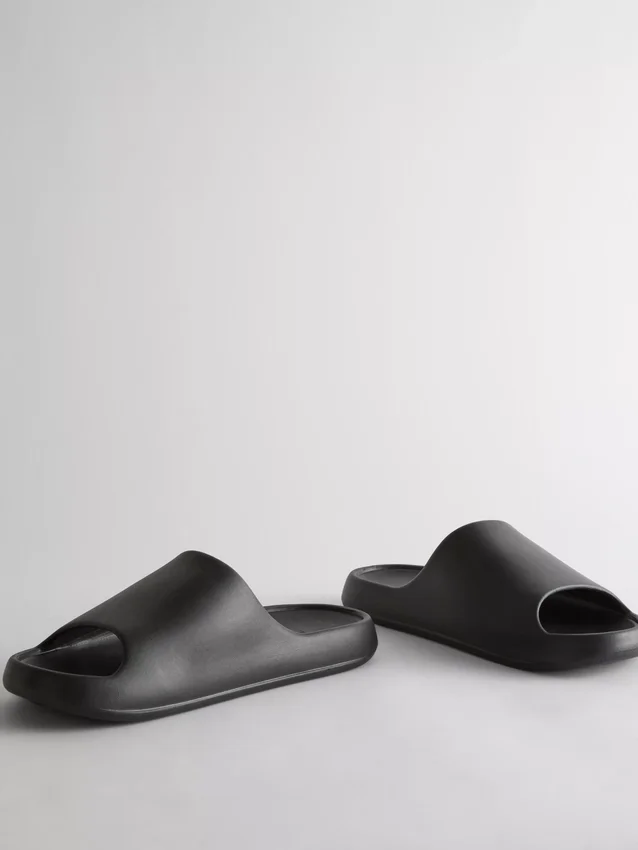 Molded pool slides