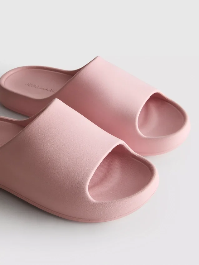 Molded pool slides
