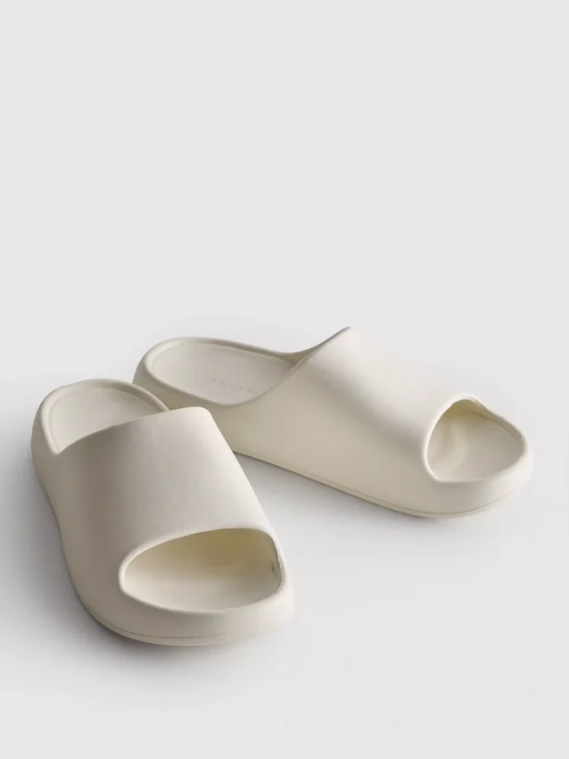 Molded pool slides