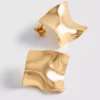 Molten metal square stud earrings