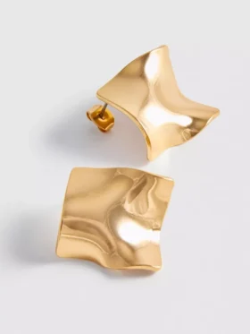 Molten metal square stud earrings