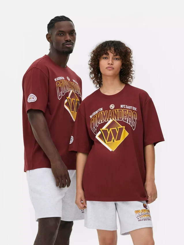 Nfl washington commanders logo t-shirt