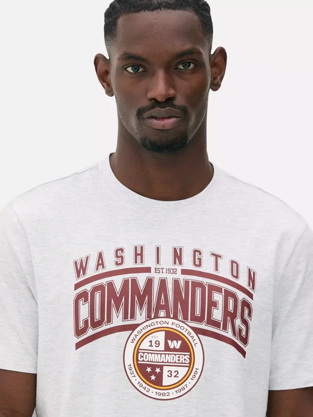 Nfl washington commanders logo t-shirt