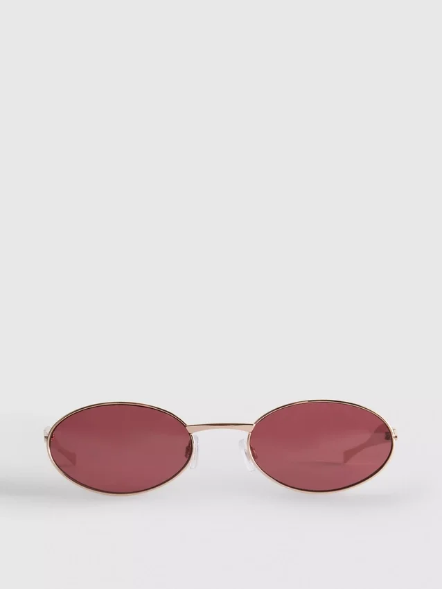Oval metal sunglasses
