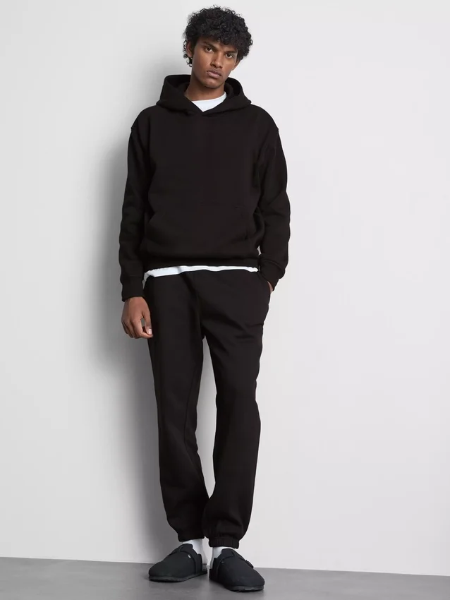 Oversized essential hoodie