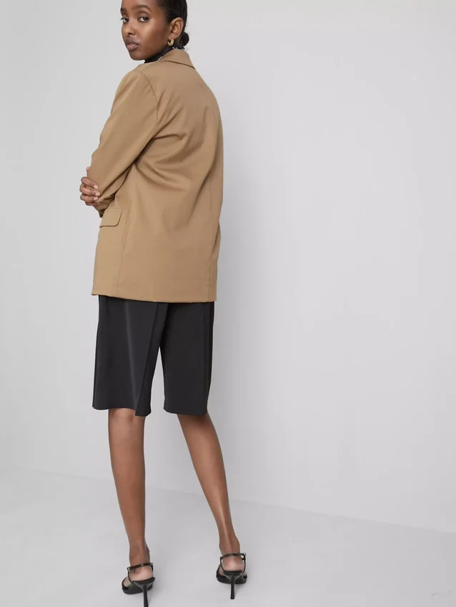 Oversized single-breast blazer