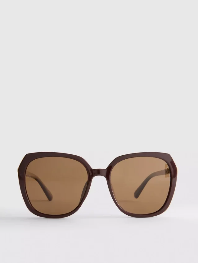 Oversized sunglasses