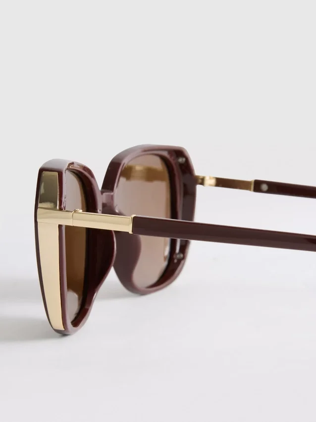 Oversized sunglasses