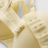 Padded t-shirt bra