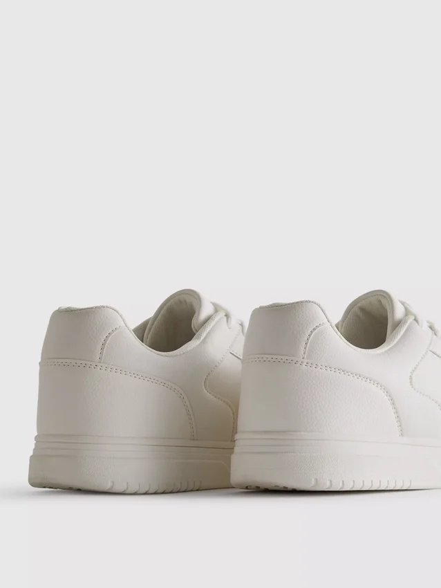 Paneled low-top sneakers