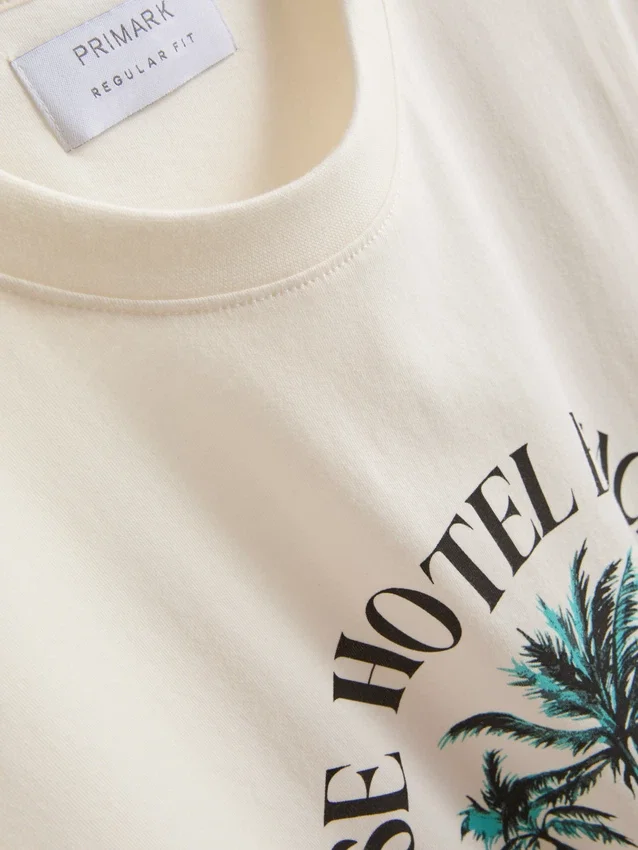 Paradise beach graphic t-shirt