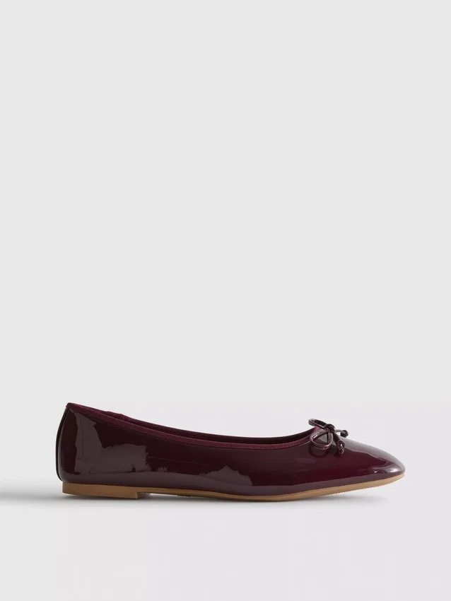Patent ballet flats