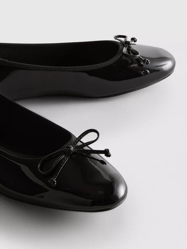 Patent ballet flats