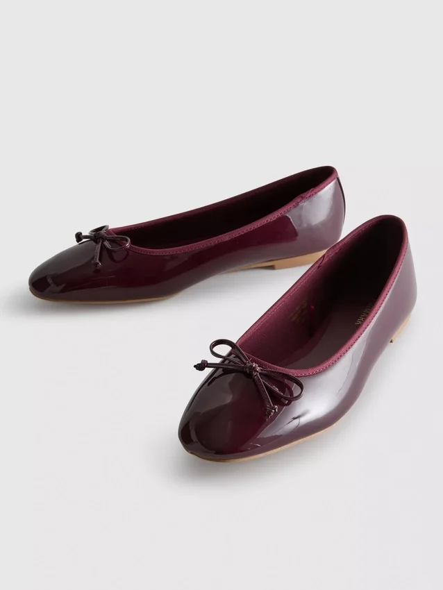 Patent ballet flats