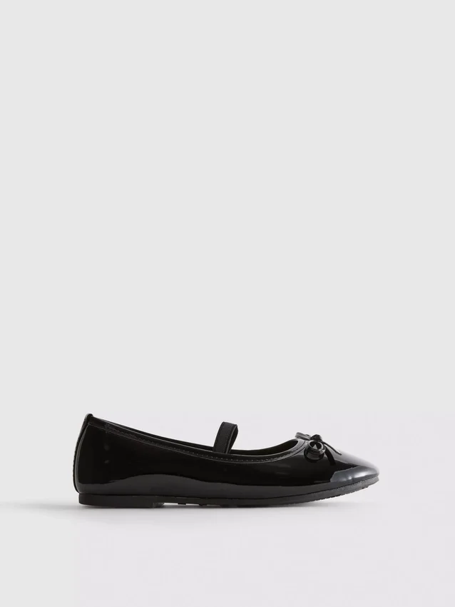 Patent ballet pumps