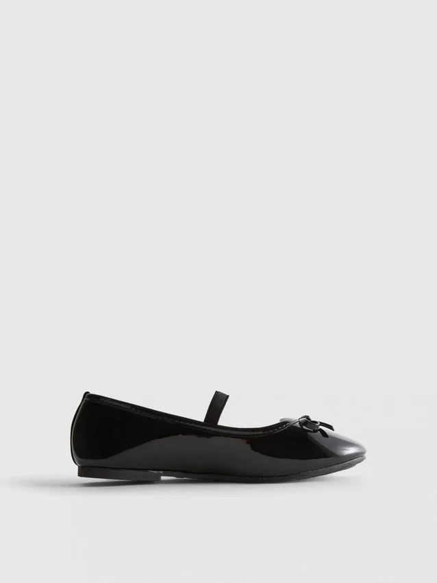 Patent ballet pumps