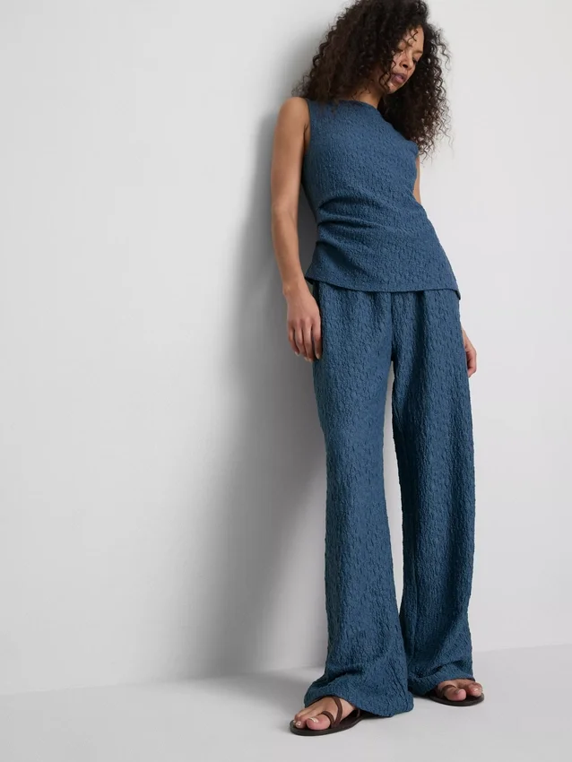 Paula echevarría crinkle wide leg pants