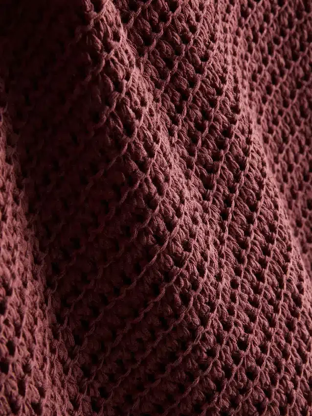 Paula echevarría knitted asymmetrical top