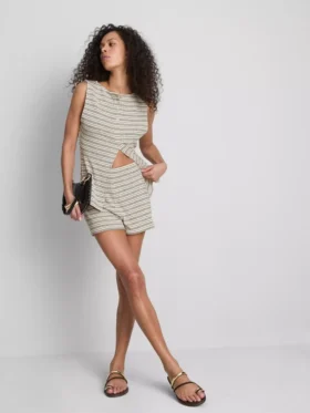 Paula echevarría knitted striped mini shorts
