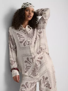 Paula echevarría paisley crushed satin button-up shirt