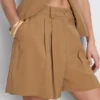 Paula echevarría pleated bermuda shorts