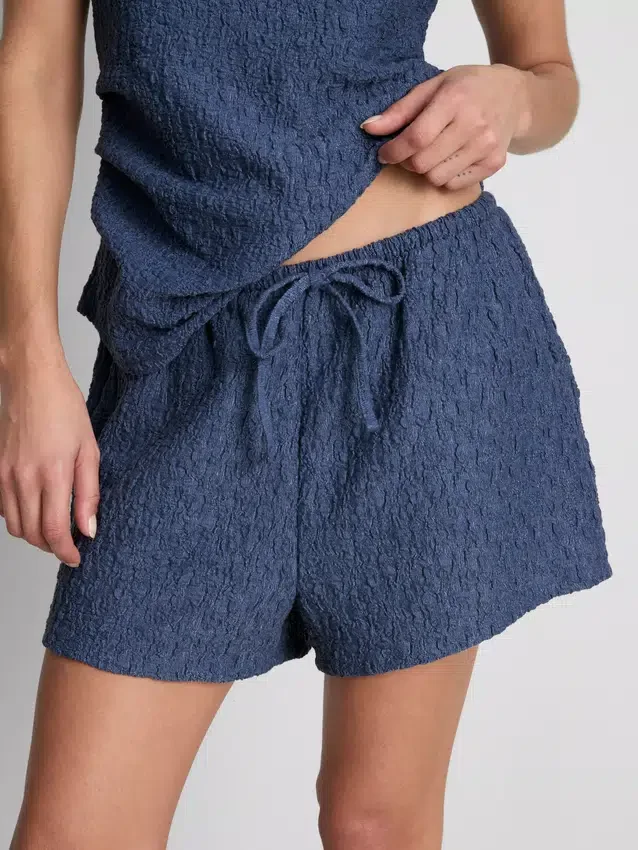 Paula echevarría relaxed crinkle shorts