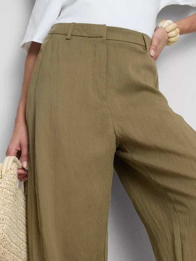 Paula echevarría textured barrel-leg pants