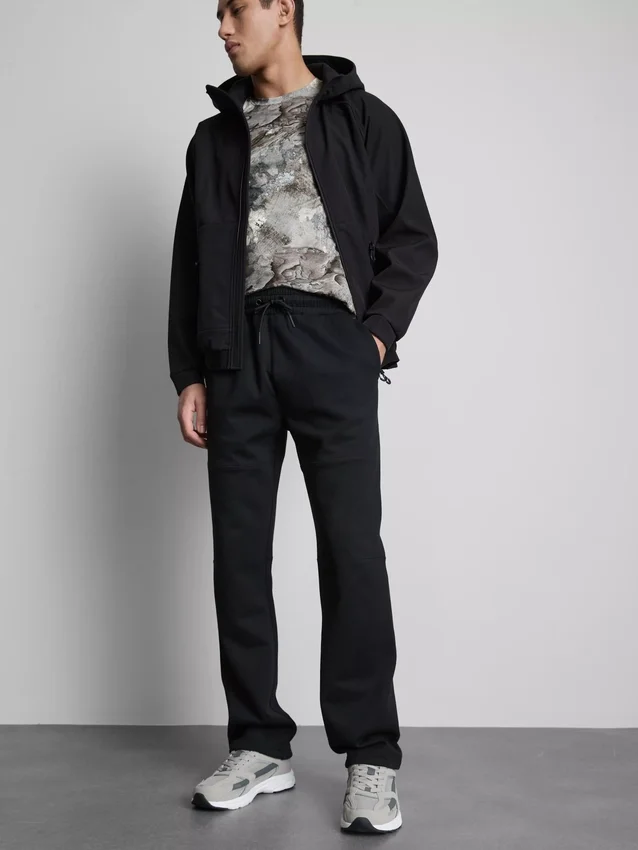 Performance joggers