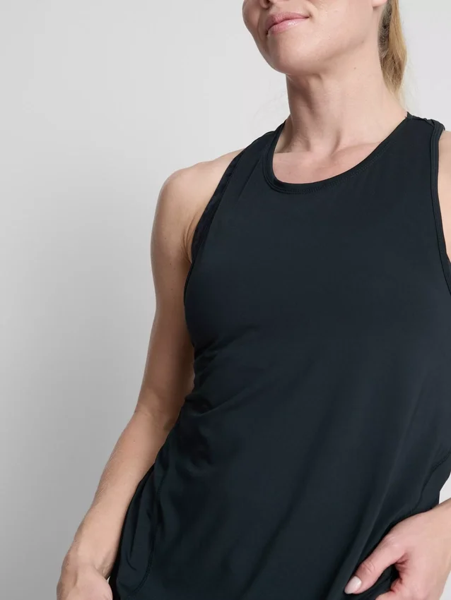Performance tank top