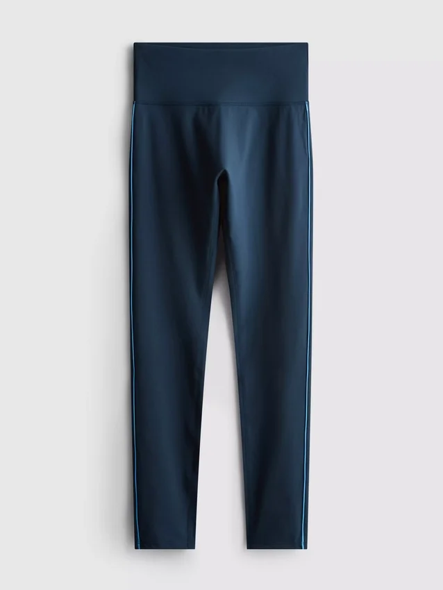 Pipe-detail smooth support active leggings