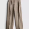 Pleated wide leg pants