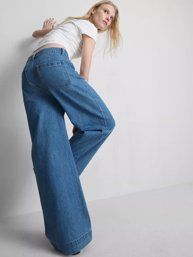 Pocket front wide leg jeans