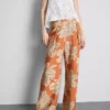 Printed palazzo pants