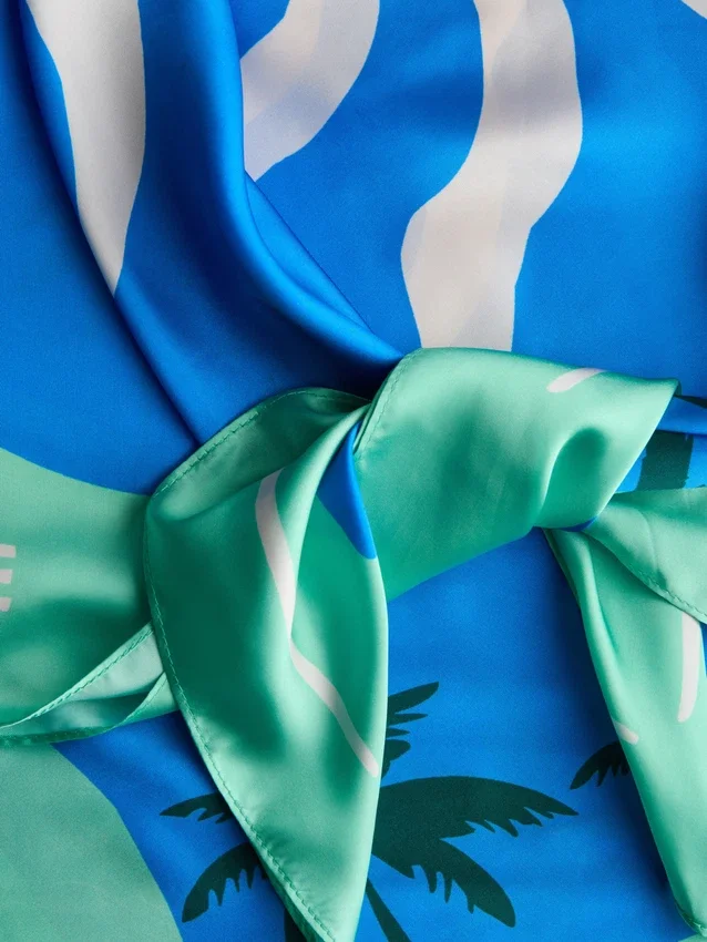 Printed sun scarf