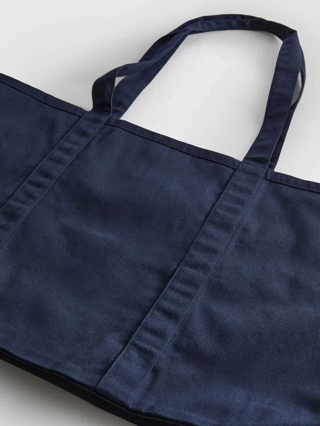 Printed tote bag