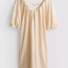 Puff-sleeve mini smock dress