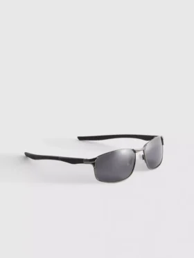 Rectangle-frame mirrored sunglasses