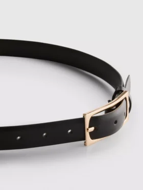Rectangular buckle belt