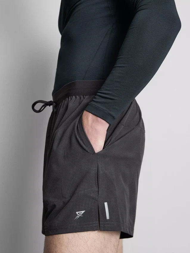 Reflective running shorts