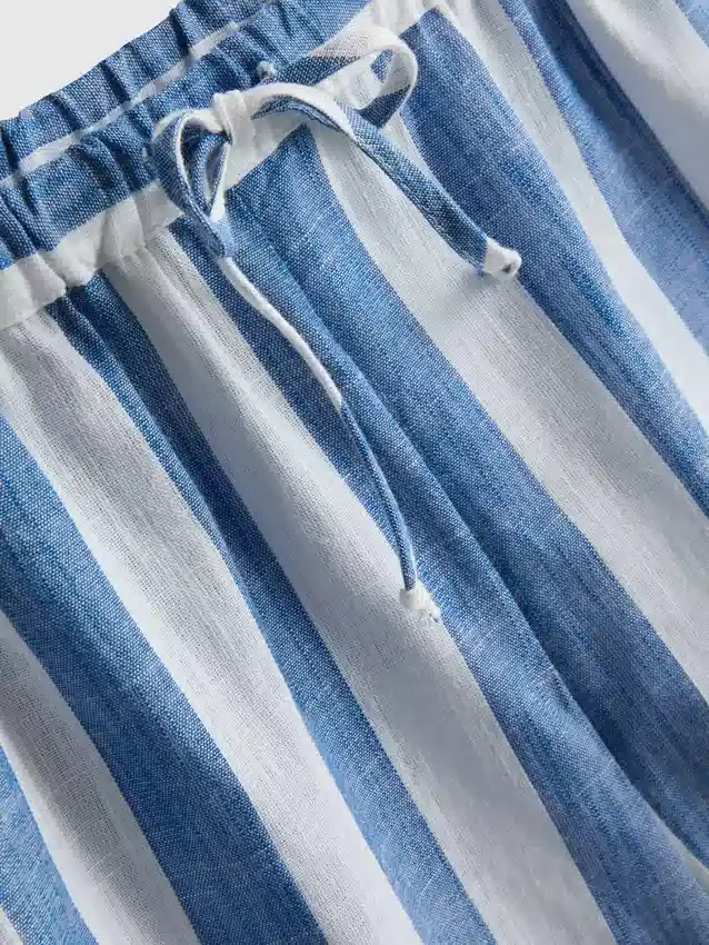 Relaxed cotton striped beach shorts