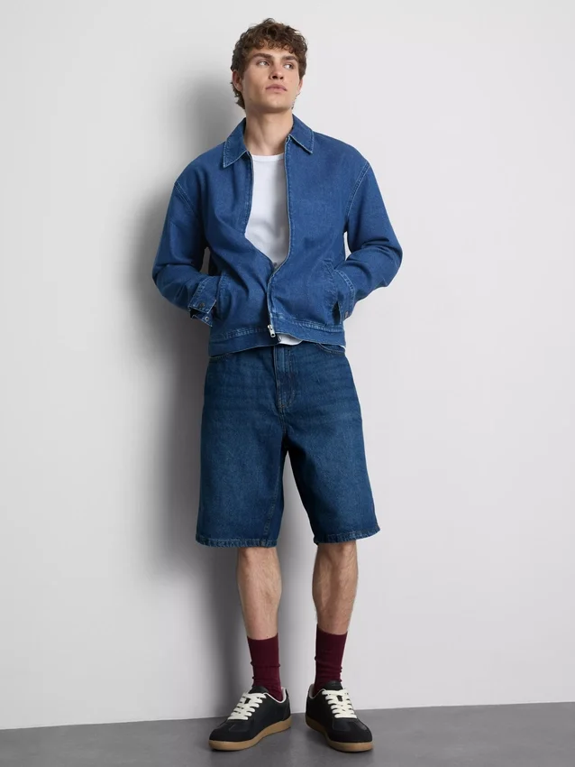 Relaxed denim shorts
