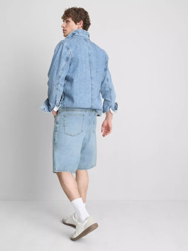 Relaxed denim shorts
