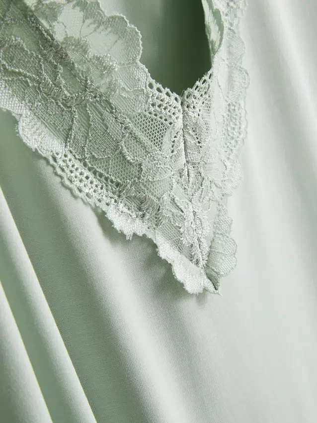 Relaxed modal-rich sleep tee