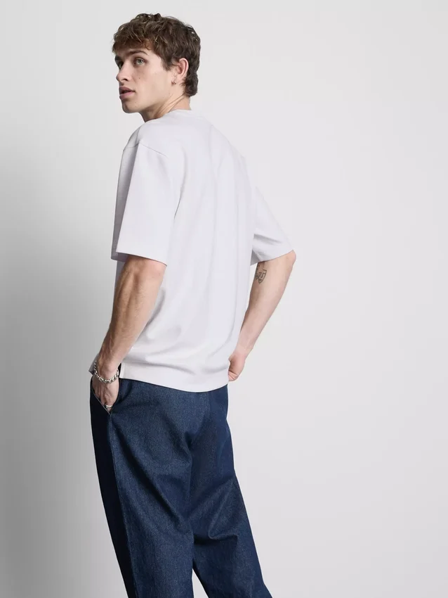 Relaxed short-sleeve t-shirt
